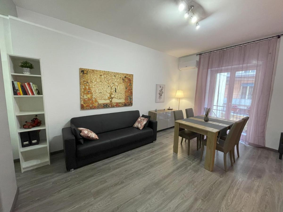 Dr House Apartment Catânia Exterior foto